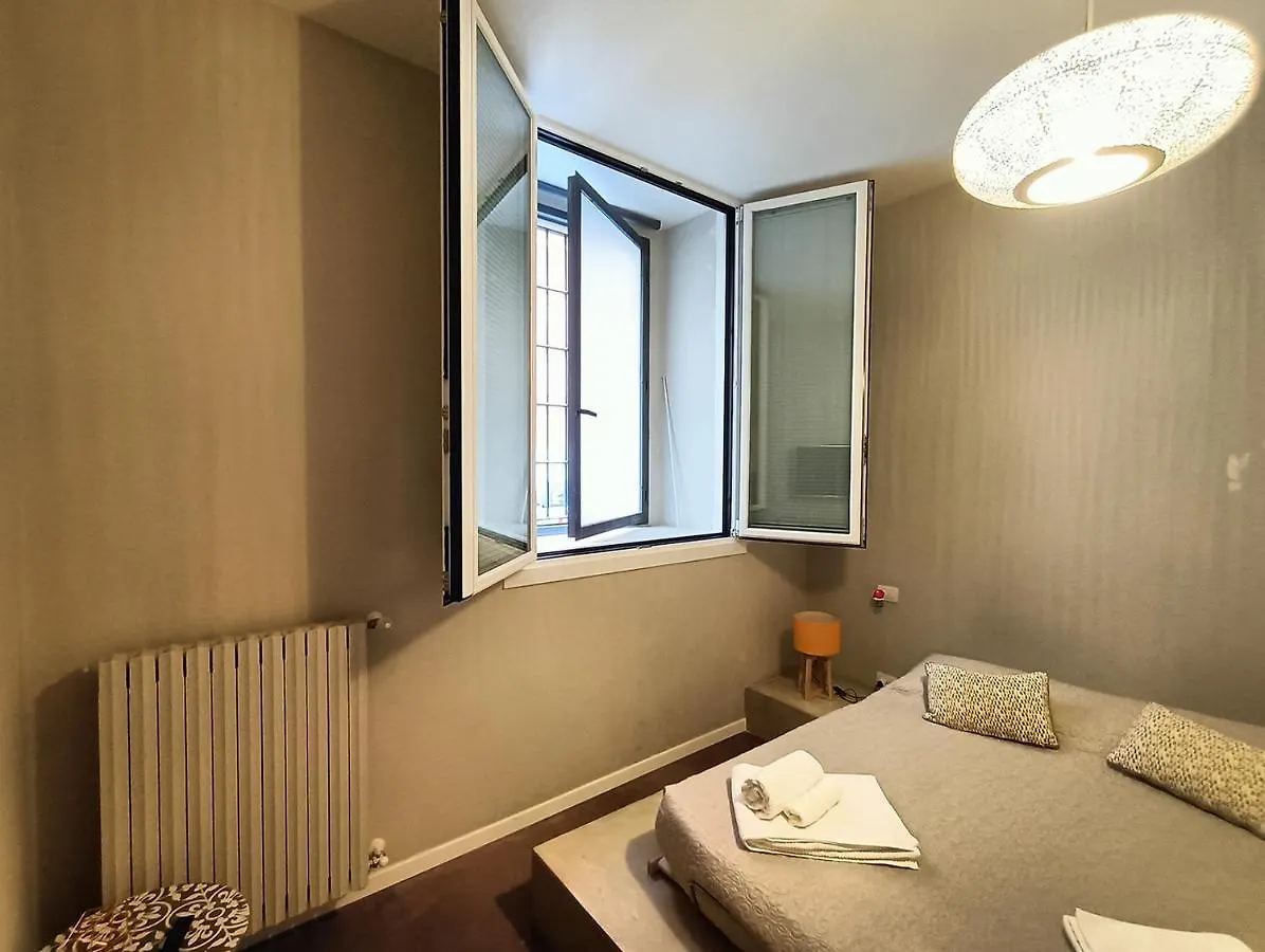 Residenza Porta Romana Milan Apartment